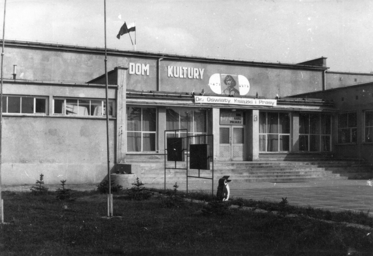 dom kultury w zbiersku 1973 2